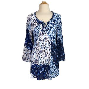 SPENSE Women's Large Blue White‎ Floral Smocked Boho Bell Sleeve Tunic Top